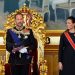 Haakon VIII jura como nuevo rey de Noruega ante el Parlamento