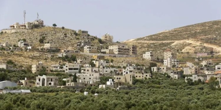 Reino Unido prohíbe las importaciones de los asentamientos israelíes en Cisjordania