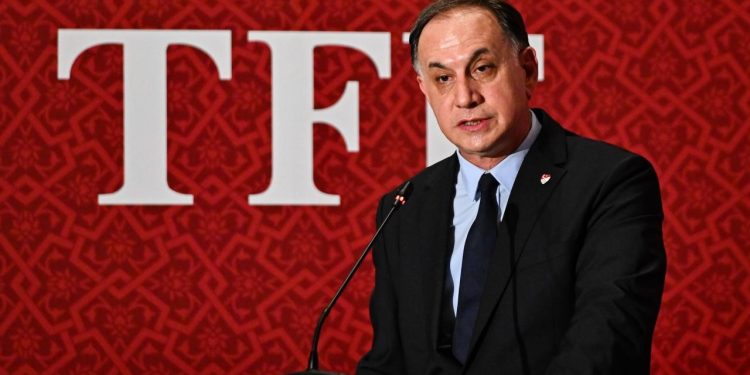 Escándalo en el fútbol turco: detenido el jefe de árbitros por corrupción