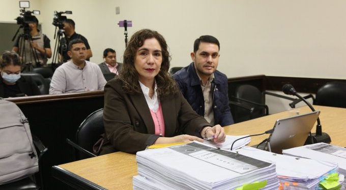 Exalumna de la Universidad Sudamericana afirma que jamás vio a Hernán Rivas en clases