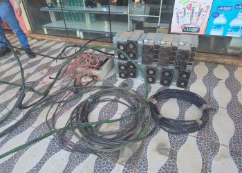 ANDE desmantela conexión clandestina para criptominería en Minga Guazú