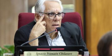 Senador sostiene que la interna colorada se da por negocios e intereses económicos