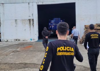 Incautaron dos tanques de 45.000 litros durante allanamiento en Capiatá