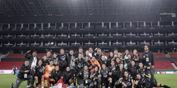 Olimpia golpeó sobre el final y logro un gran triunfo sobre Liga de Quito