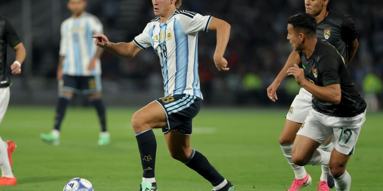 Argentina vence a Bolivia por 4-0 en su primer partido desde la retirada internacional de Lionel Messi