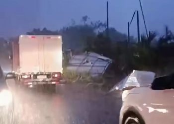 Tras temporal, ANDE activó Código Rojo y trabaja para recuperar 13 líneas