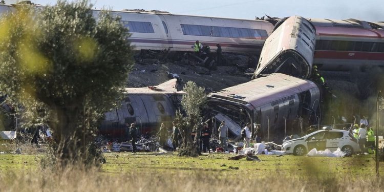Consulado paraguayo en Madrid sigue de cerca accidente ferroviario en Toledo