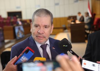 Antonio Barrios lidera nueva bancada de Honor Colorado en el Senado