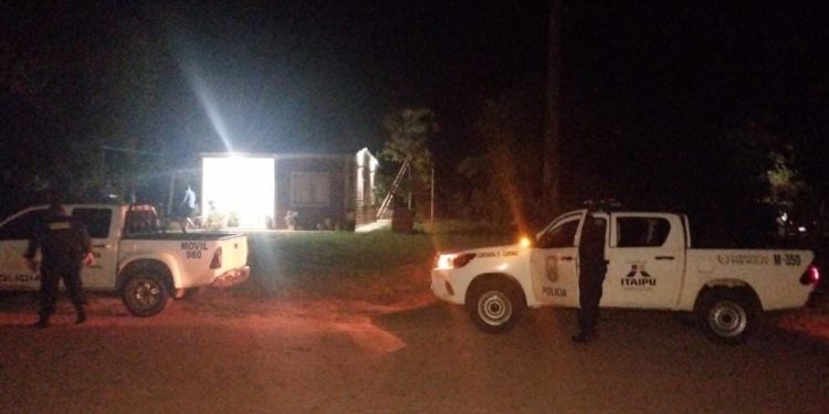 Asalto armado en Alto Verá: roban dinero, celulares y una camioneta
