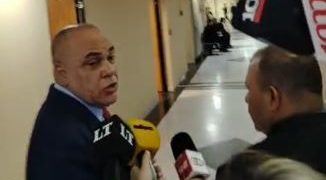 «La política es el arte de que las vacas puedan volar»