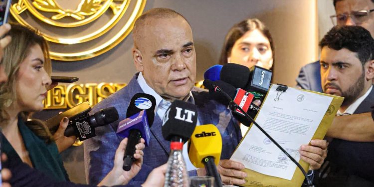 Senado abrirá el lunes informe reservado remitido por el BCP