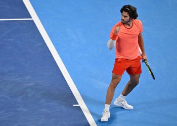 Alcaraz remonta un set en contra ante Munar y pasa a la final del torneo de Tokio