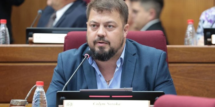 «No necesitamos nuevos escenarios de inestabilidad política», afirma senador