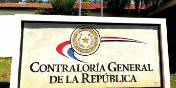 Contraloría iniciará examen de correspondencia a ministra de la Juventud