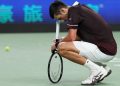 Djokovic dice adiós, Zverev sufre y los hispanohablantes pasan de ronda en Shanghái