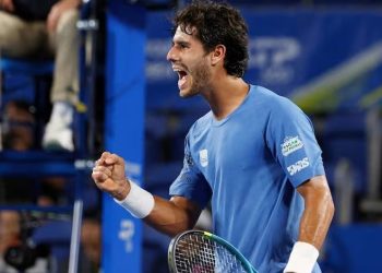 Dani Vallejo avanza a cuartos de final del ATP 500 de Tokio