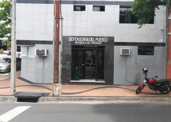 Defensoría del Pueblo exige revisar materiales del MEC por posibles contenidos discriminatorios