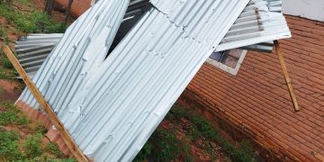 Más de 120 alumnos siguen sin clases tras temporal en Guajayvi