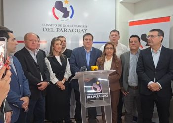 Gobernadores de la ANR respaldan «100% a Alliana»