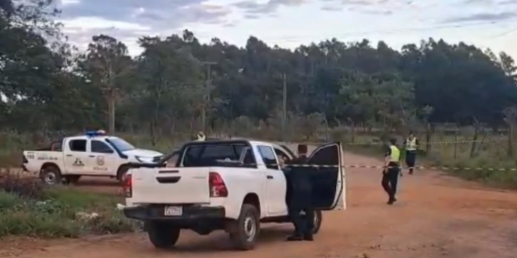 Encuentran cadáver envuelto en plásticos a pasos de la frontera brasileña