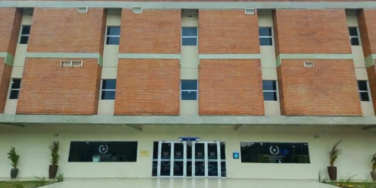 Hospital General de Itapúa desvincula a 10 funcionarios por maltrato a pacientes