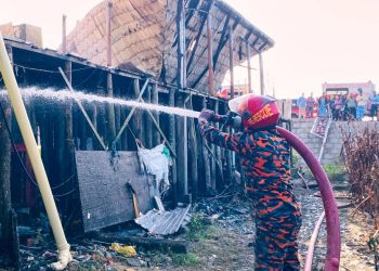 Incendio en complejo turístico de Bangladesh deja 10 muertos y cuatro heridos