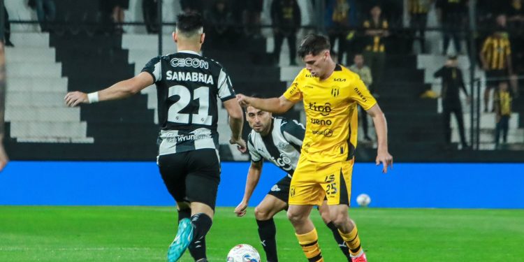 Libertad y Guarani se neutralizan mutualmente con un empate