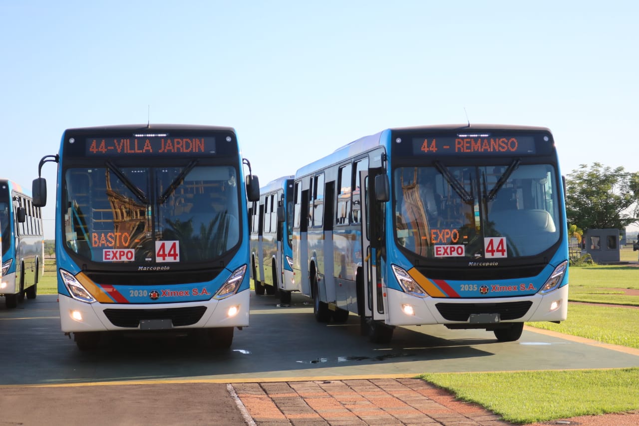 Imagen de la cobertura: Transportistas del área metropolitana exigen al Estado saldar deudas y unificar el pasaje