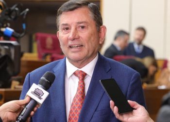 Pettengill: «las elecciones municipales marcarán un nuevo tablero político»