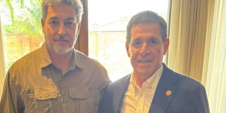Acercamiento entre Cartes y Abdo: “Nadie puede estar en contra de eso”, afirma Peña