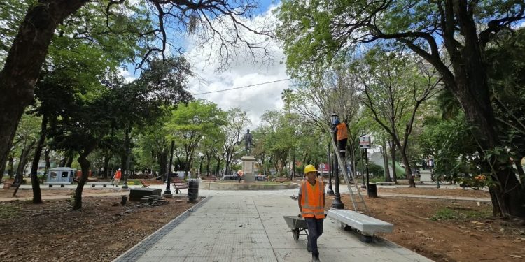Plaza Uruguaya: obras de revitalización registran avances de hasta el 90 %
