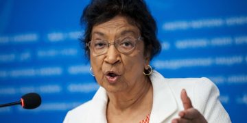 El Premio Nobel de la Paz 2026 fue para la sudafricana Navanethem Pillay