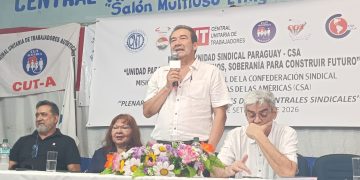 Centrales sindicales exigen incluir en el PGN 2027 fondos para saldar deuda con el IPS