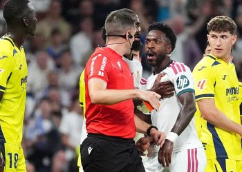 Vinícius Júnior afirma que está siendo blanco de los árbitros y exige mayor protección para los jugadores talentosos