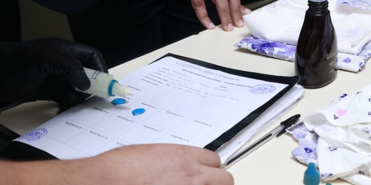 SENAD detecta cocaína líquida oculta en frascos de hidratante corporal