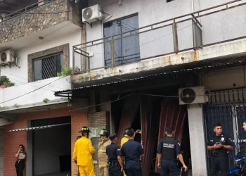 Tragedia en San Lorenzo: hallan a un hombre calcinado tras incendio en su vivienda