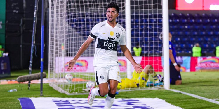 Olimpia se impone al 2 de Mayo y es nuevamente puntero