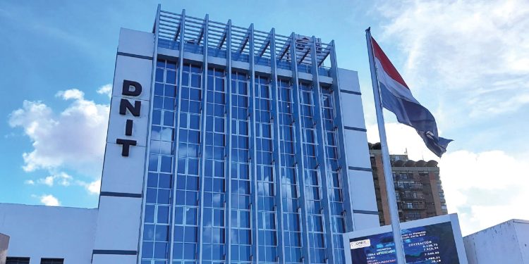 Impuestos internos crecen 8,2% y elevan la recaudación en septiembre