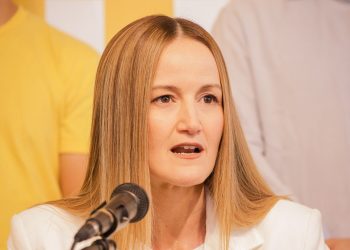Sole Núñez: «Termina el primer tiempo y arranca el segundo»