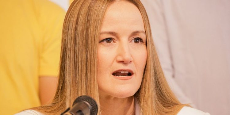 Sole Núñez: «Termina el primer tiempo y arranca el segundo»