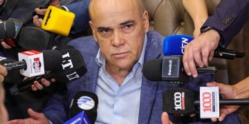 Senadores abren informe del BCP y destacan que se trata de un trámite habitual