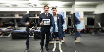 Alejandro Domínguez le propuso a Lionel Messi jugar la Copa Libertadores
