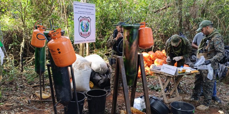 Requisan drogas procesadas con gas butano en finca de Capitán Bado