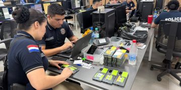 Allanan oficinas por supuesta explotación ilegal de juegos de azar en línea