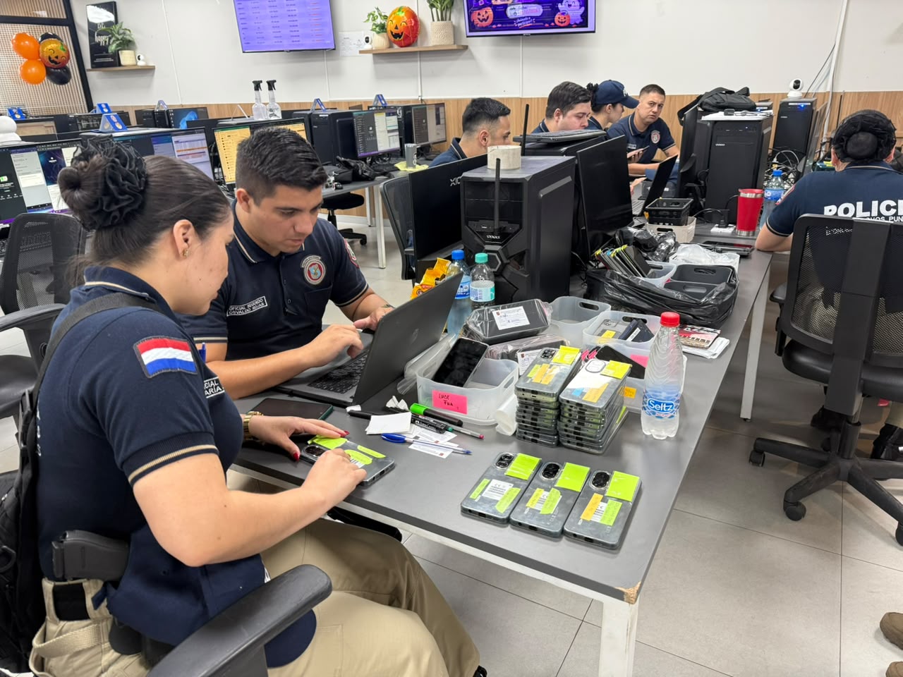 Imagen de la cobertura: Allanan oficinas por supuesta explotación ilegal de juegos de azar en línea