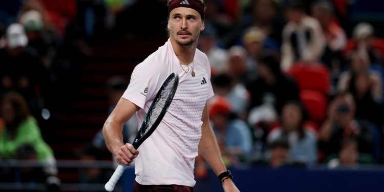 Zverev gana y avanza a semis del Masters 1000 de Shanghái