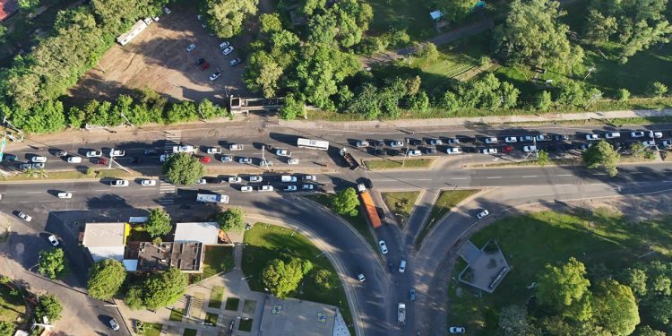 Tránsito a Luque se reducirá a un solo carril este sábado por obras
