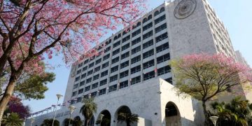 Fiscalía urge a la Corte destrabar causa por lavado de dinero paralizada por recusación