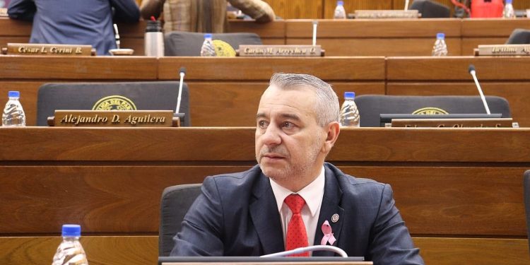 Diputado confirma que Cartes y Marito «limaron asperezas» y están en foja cero