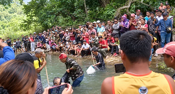 Dos agricultores murieron tras competir bajo el agua por una disputa de tierras